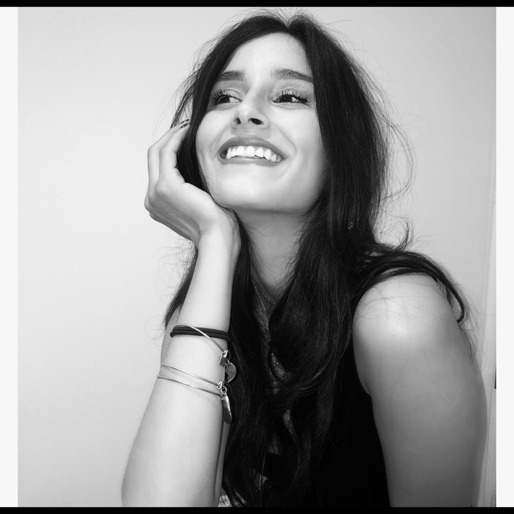 Meet your Posher, Raquel